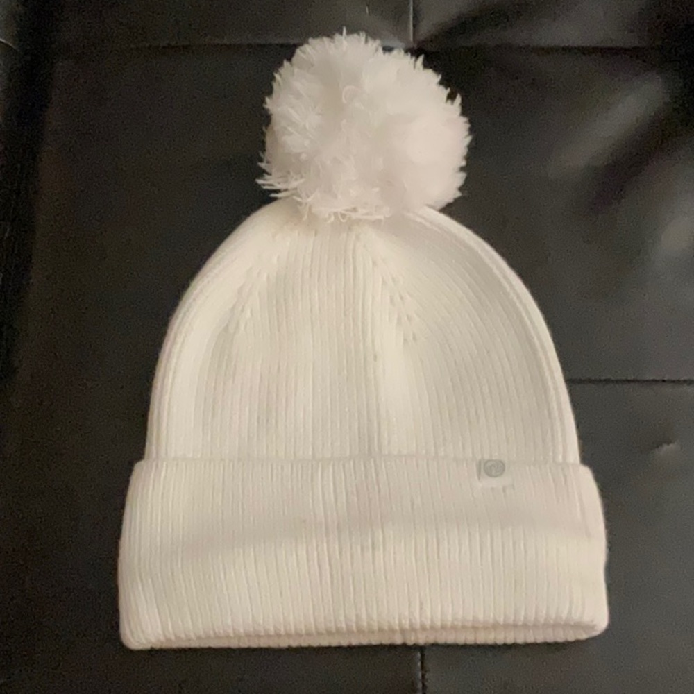 Apana womens beanie